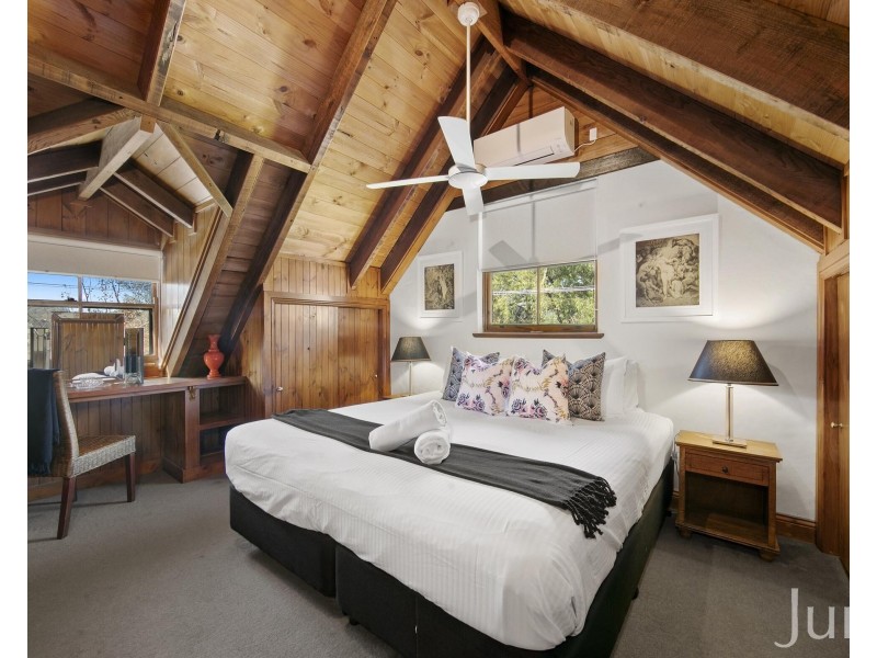 Bonn Abbey 25 Nelson Street, Broke NSW 2330