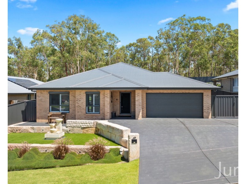 49 Talleyrand Circuit, Greta NSW 2334