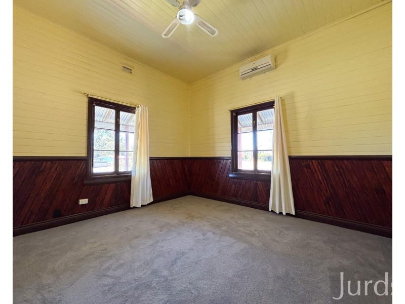 19 Lismore Street, Abermain NSW 2326