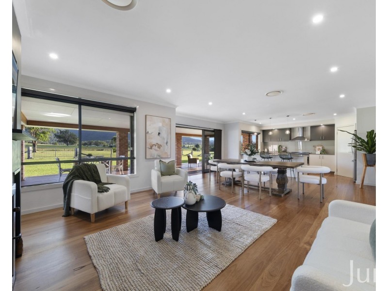 256 Mill Lane, Quorrobolong NSW 2325