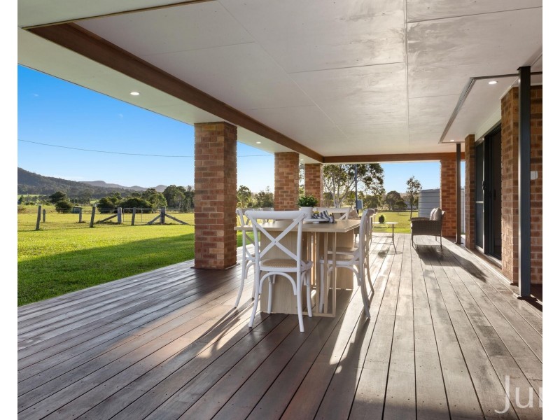 256 Mill Lane, Quorrobolong NSW 2325