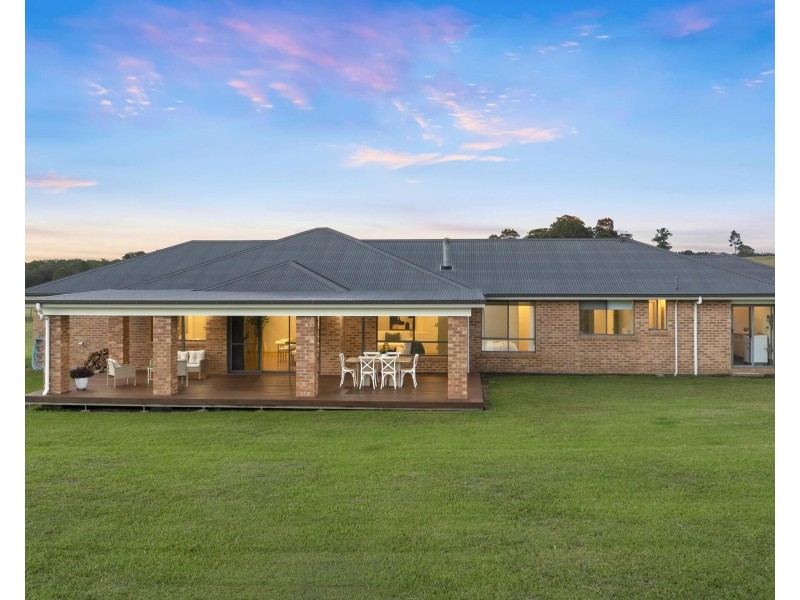 256 Mill Lane, Quorrobolong NSW 2325