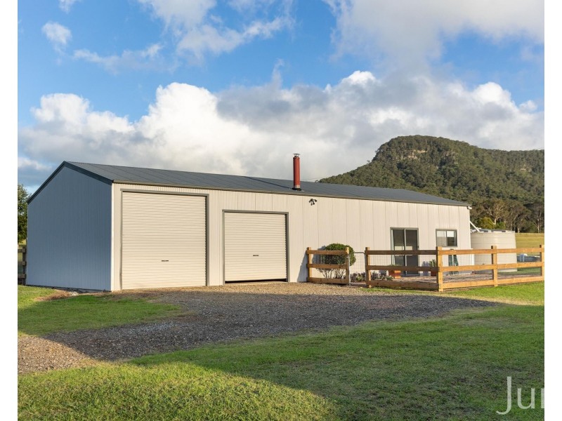 256 Mill Lane, Quorrobolong NSW 2325
