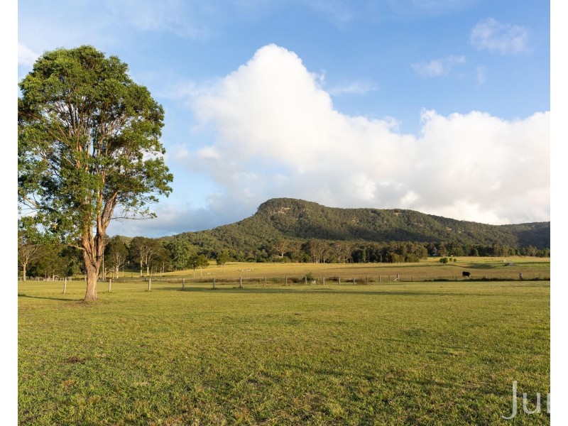 256 Mill Lane, Quorrobolong NSW 2325