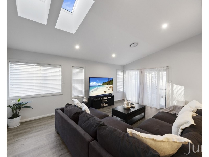 9 Rigby Drive, North Rothbury NSW 2335