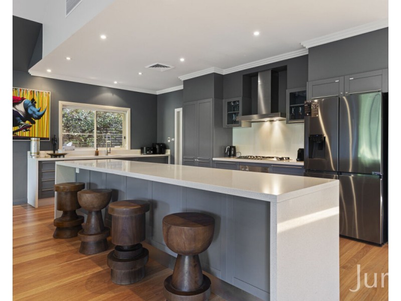 18 Peppertree Drive, Pokolbin NSW 2320