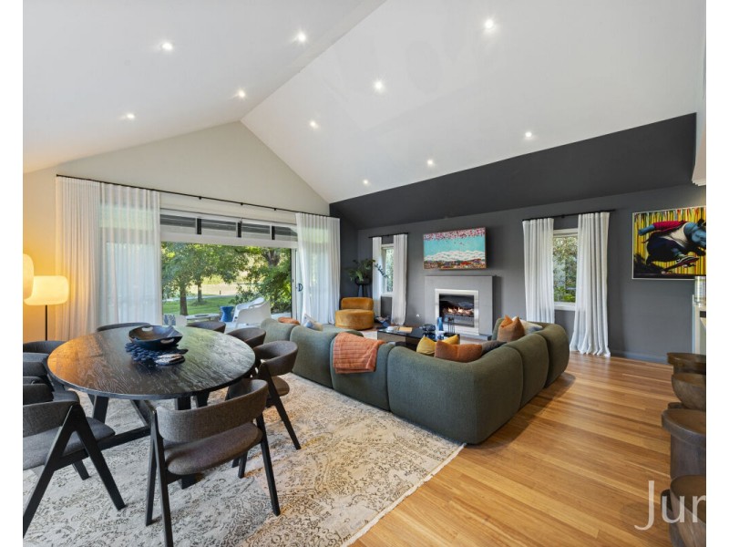 18 Peppertree Drive, Pokolbin NSW 2320