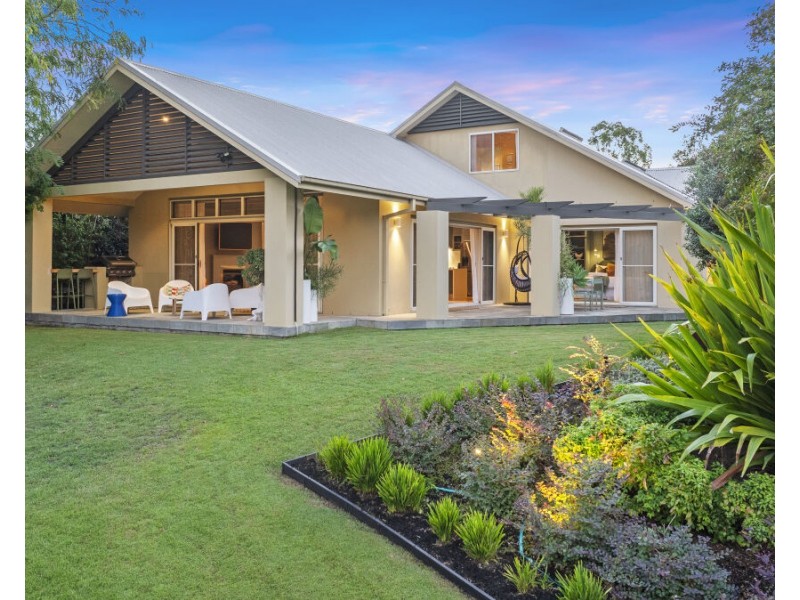 18 Peppertree Drive, Pokolbin NSW 2320