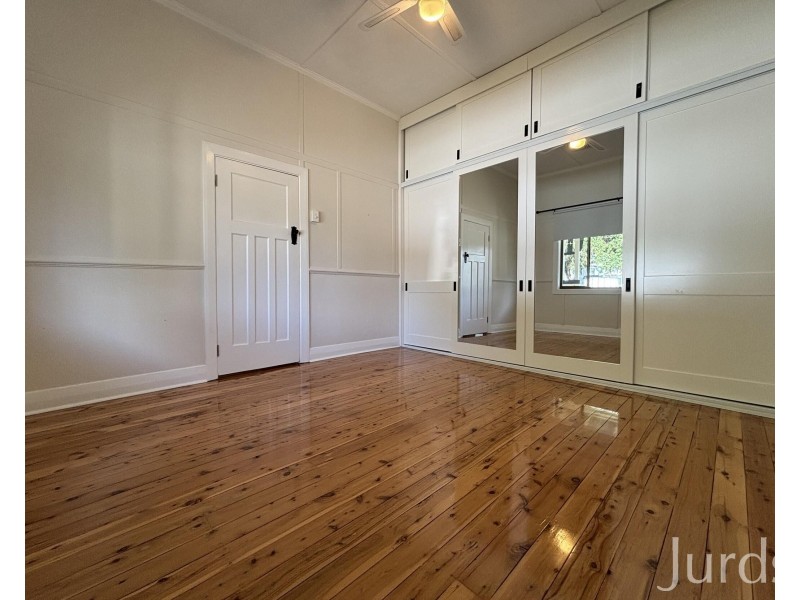 87 Desmond Street, Cessnock NSW 2325