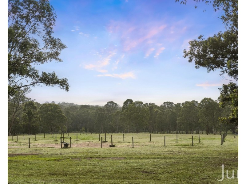 76 Rusty Lane North Arm, Branxton NSW 2335