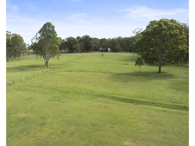 76 Rusty Lane North Arm, Branxton NSW 2335