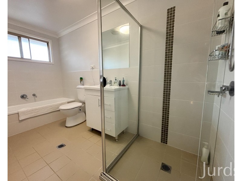 8/5 Stonebridge Drive, Cessnock NSW 2325