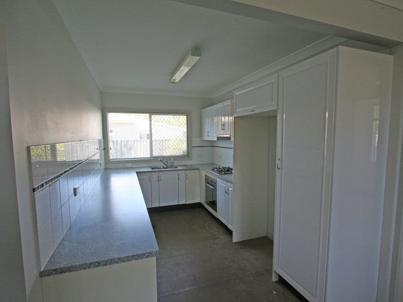 37 Edgeworth Street, Cessnock NSW 2325