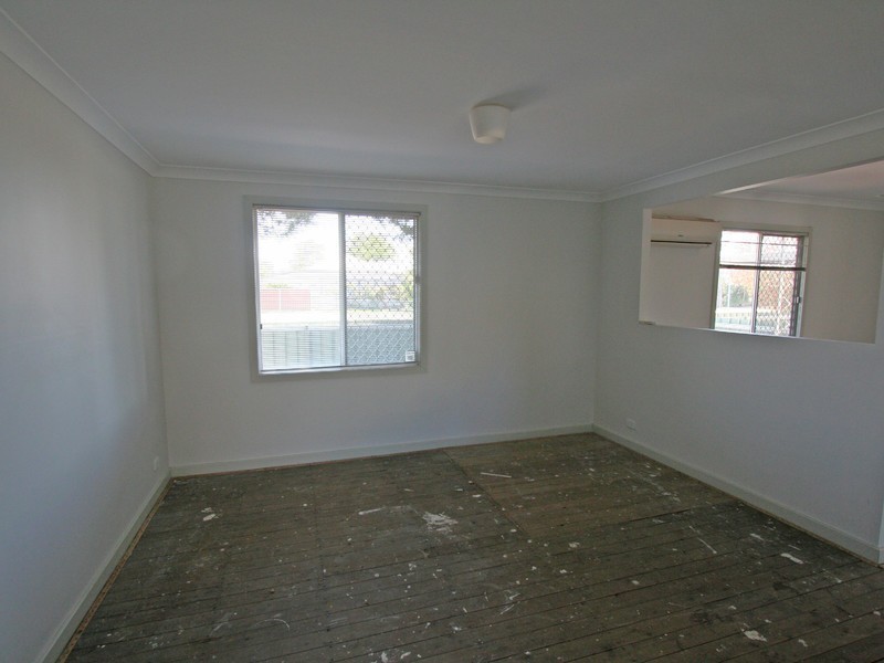 37 Edgeworth Street, Cessnock NSW 2325