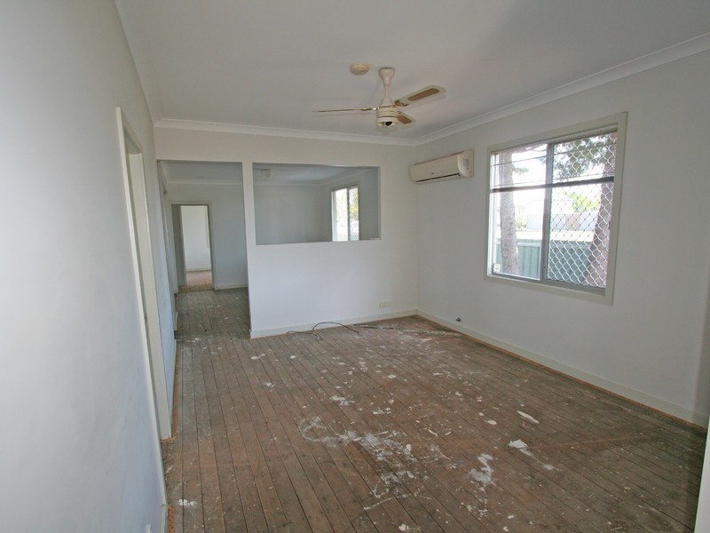 37 Edgeworth Street, Cessnock NSW 2325