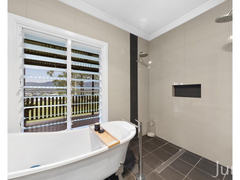 46 Davis Street, Millfield NSW 2325