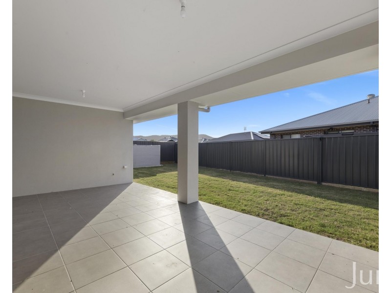 19 Wildflower Circuit, Bellbird NSW 2325
