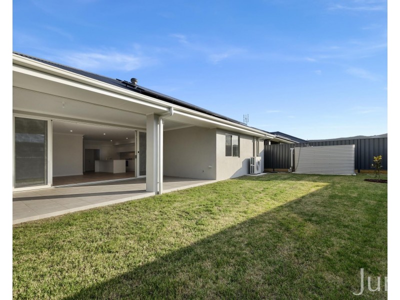 19 Wildflower Circuit, Bellbird NSW 2325