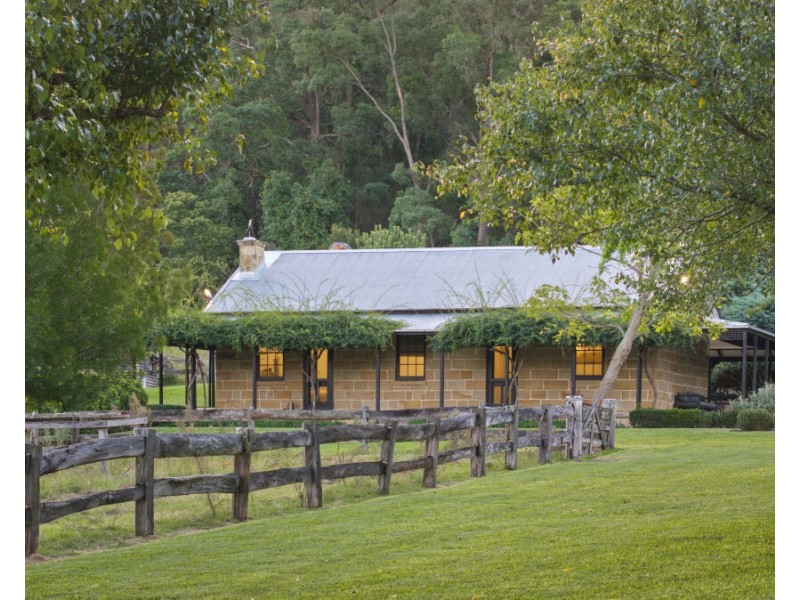 24 Coolawine Road, Wollombi NSW 2325