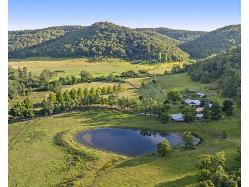 24 Coolawine Road, Wollombi NSW 2325