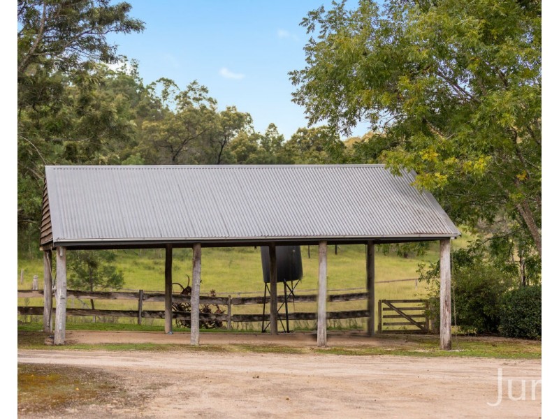 24 Coolawine Road, Wollombi NSW 2325