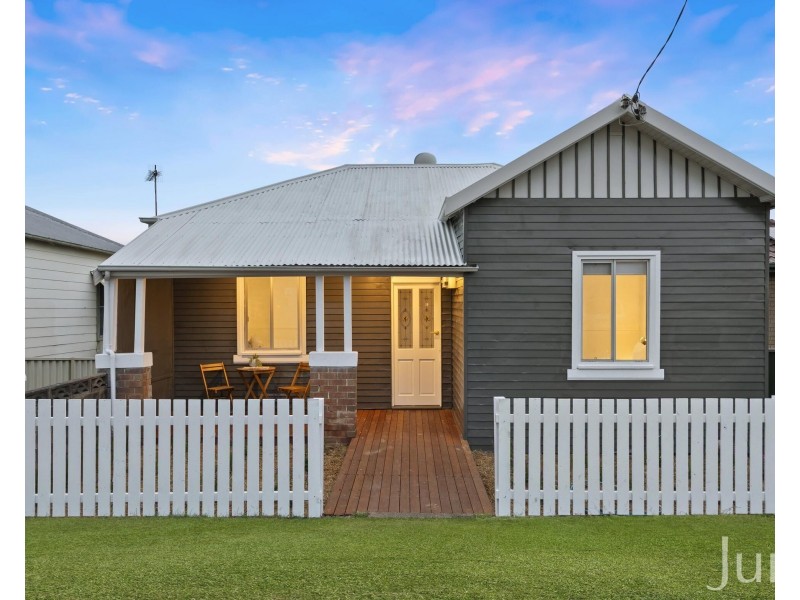 34 Thomas Street, Telarah NSW 2320