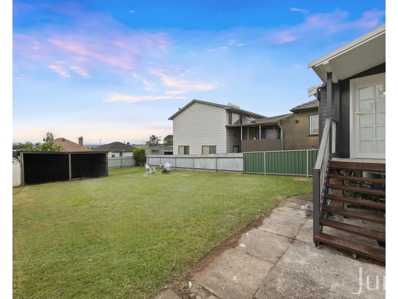 34 Thomas Street, Telarah NSW 2320
