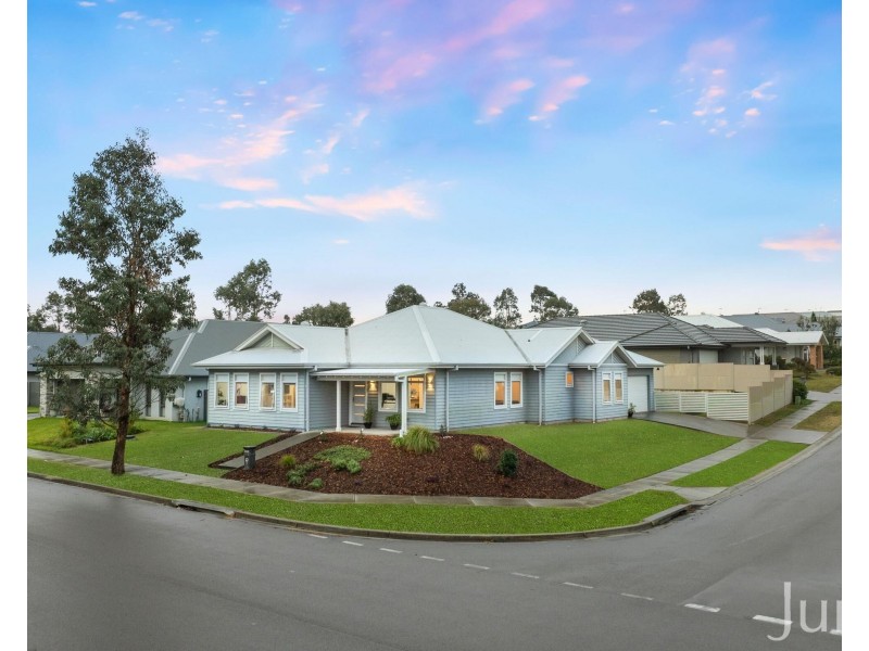 6 Bendeich Drive, North Rothbury NSW 2335