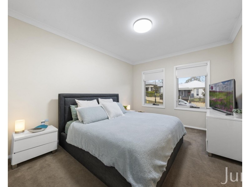 6 Bendeich Drive, North Rothbury NSW 2335