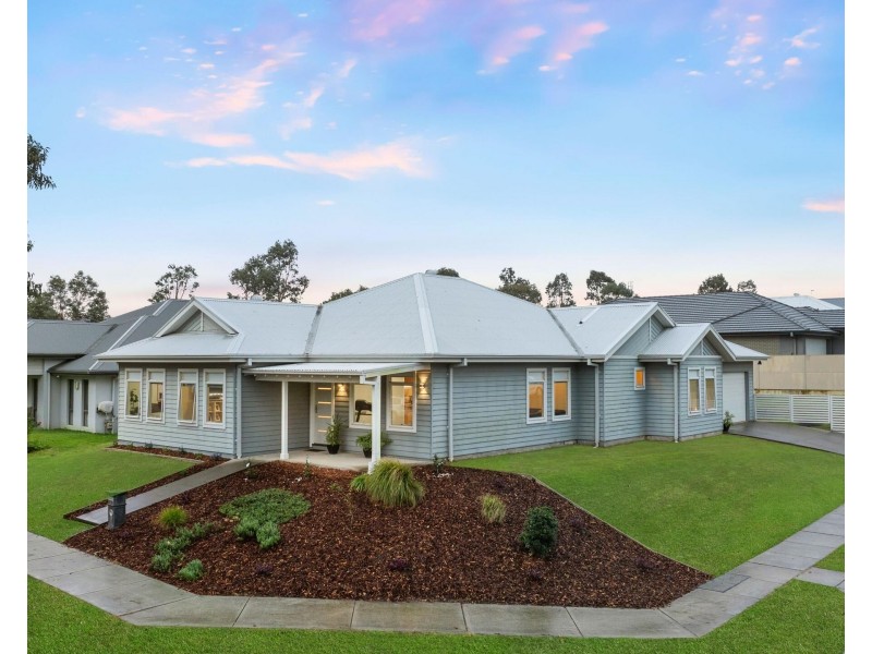 6 Bendeich Drive, North Rothbury NSW 2335