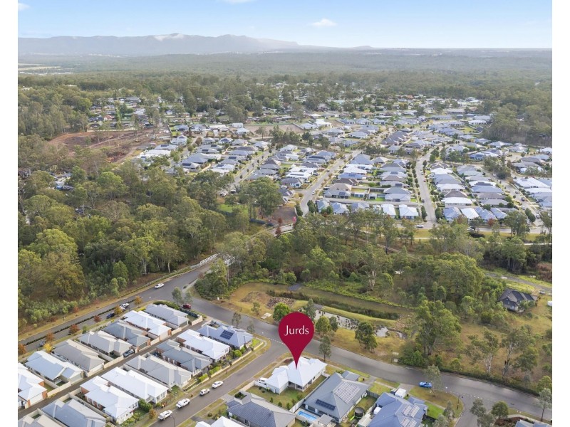 6 Bendeich Drive, North Rothbury NSW 2335