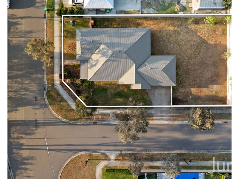 12 Bendeich Drive, North Rothbury NSW 2335