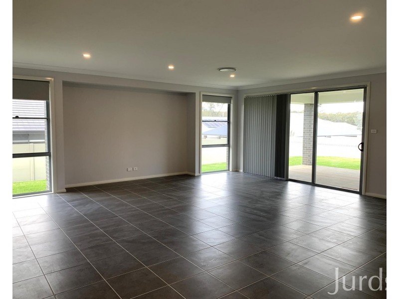 7 Judge Road, North Rothbury NSW 2335