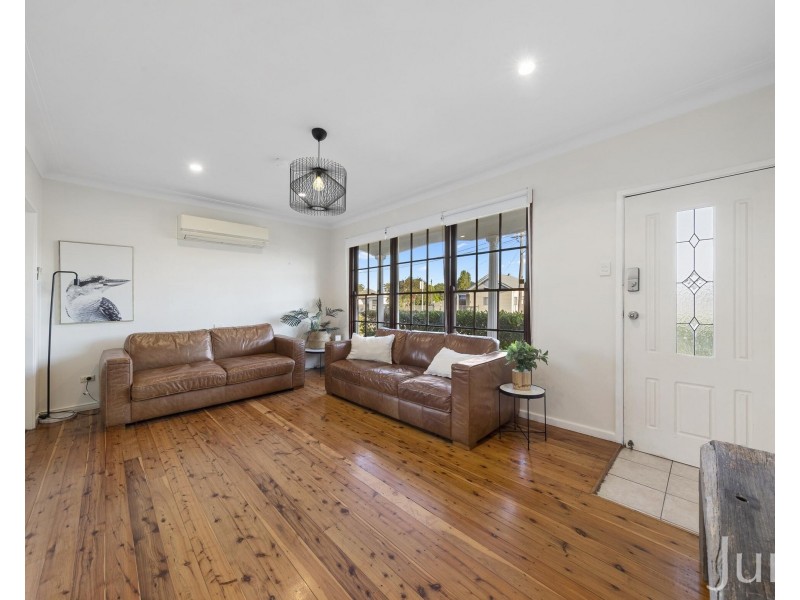 56 Mount View Road, Cessnock NSW 2325