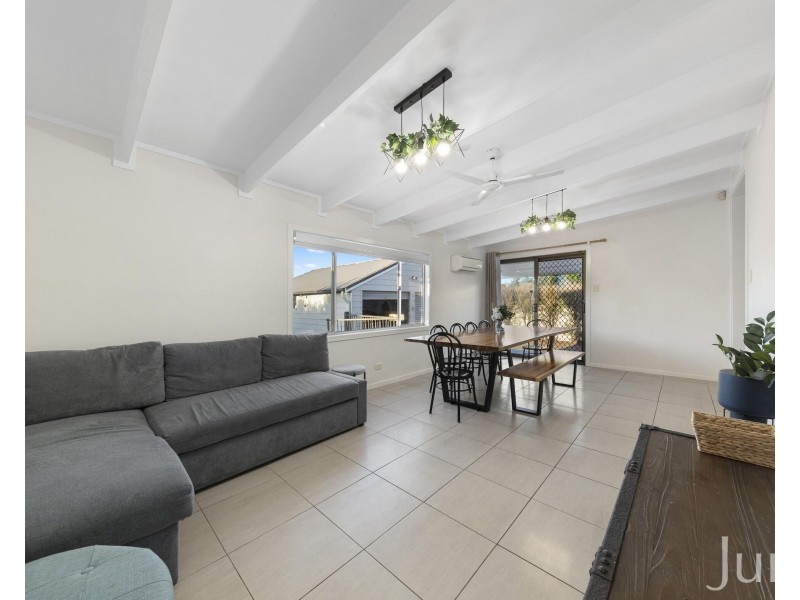 56 Mount View Road, Cessnock NSW 2325