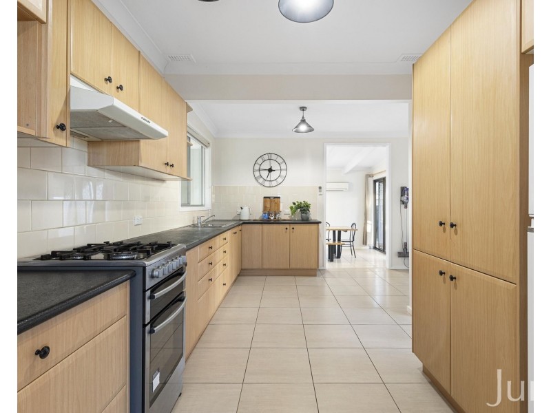 56 Mount View Road, Cessnock NSW 2325