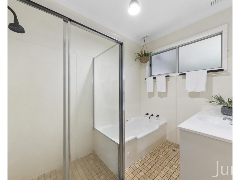 56 Mount View Road, Cessnock NSW 2325