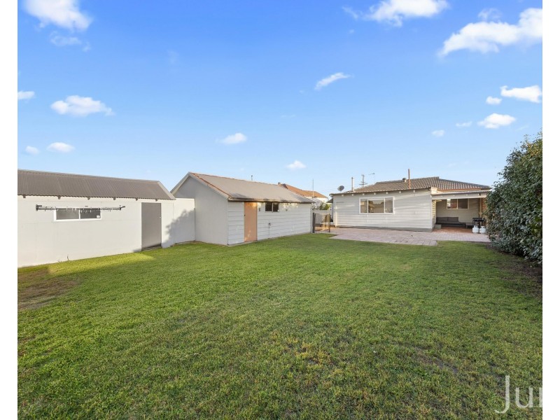 56 Mount View Road, Cessnock NSW 2325