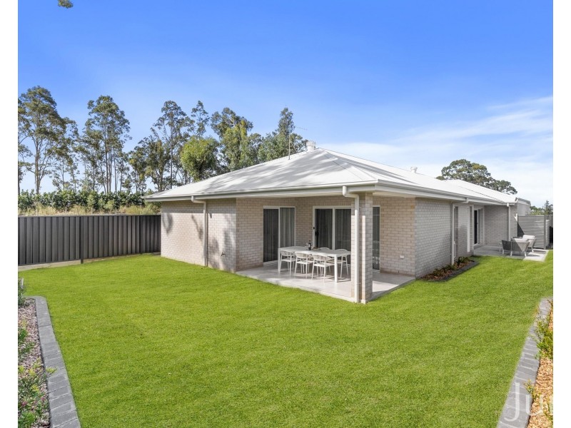 25 Saxonvale Grove, Cessnock NSW 2325