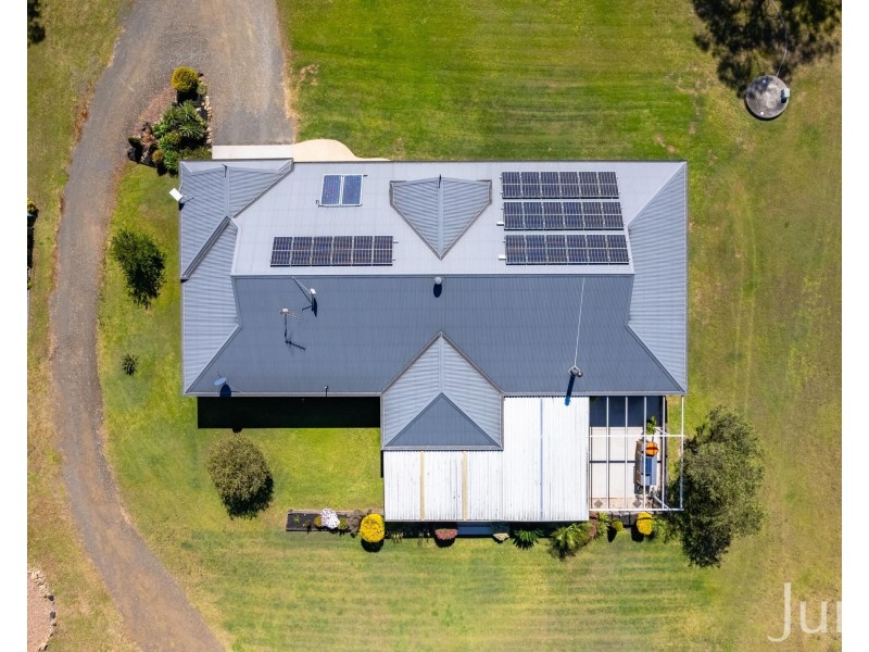 60 Blackburn Close, Lovedale NSW 2325