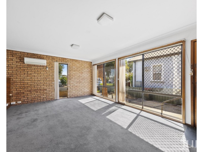 1/36 Cumberland Street, Cessnock NSW 2325