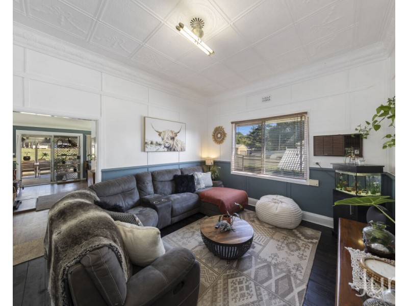 126 Harle Street, Abermain NSW 2326