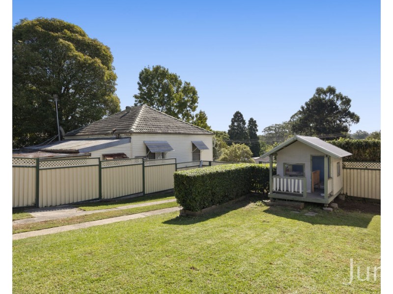 126 Harle Street, Abermain NSW 2326