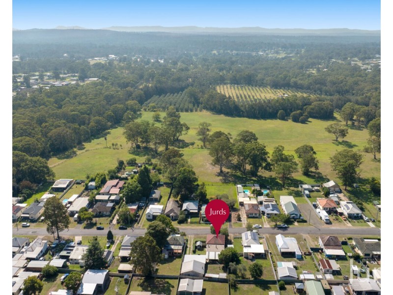 126 Harle Street, Abermain NSW 2326