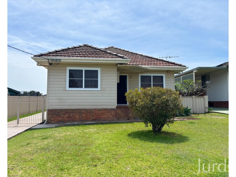 38 Burnett Street, Cessnock NSW 2325