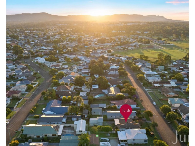 33 Moore Street, Cessnock NSW 2325