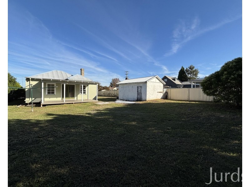 68 Wollombi Road, Cessnock NSW 2325