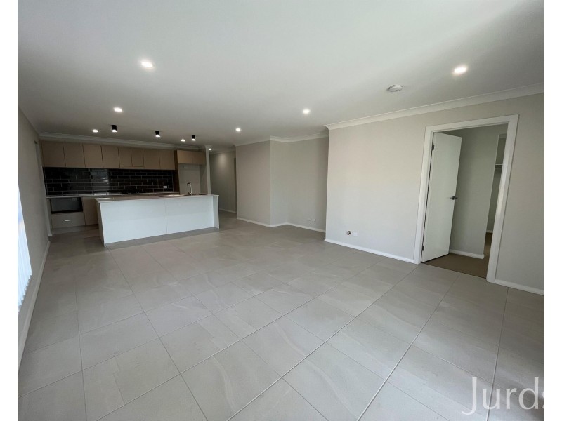 7 Jewell Road, North Rothbury NSW 2335