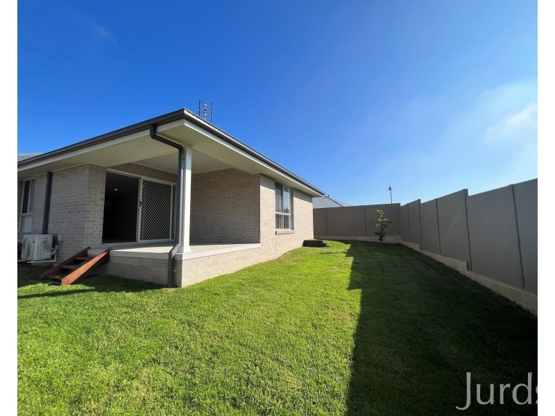 7 Jewell Road, North Rothbury NSW 2335