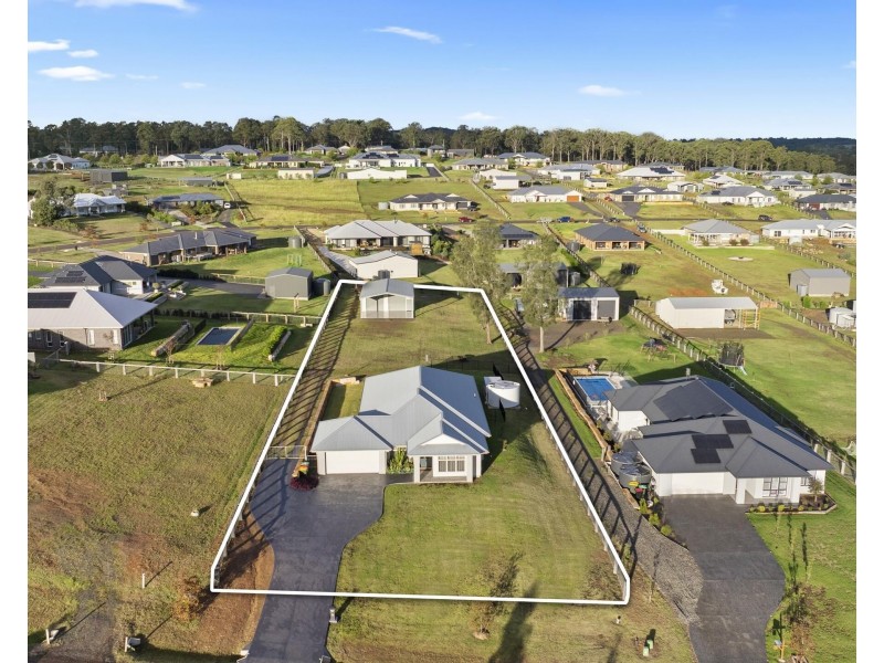 32 Pin Oak Circuit, Branxton NSW 2335